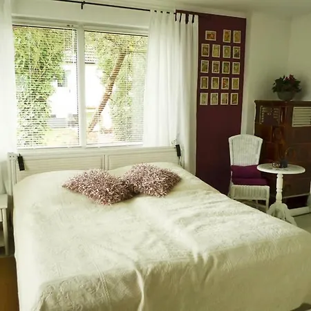 Gemuetliches Gaestehaus Bohnsdorf, Naehe Flughafen Schoenefeld Feriehus Berlin