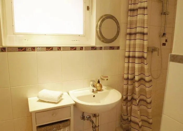 Gemuetliches Gaestehaus Bohnsdorf, Naehe Flughafen Schoenefeld Berlin